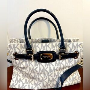 Michael Kors White/Navy Handbag